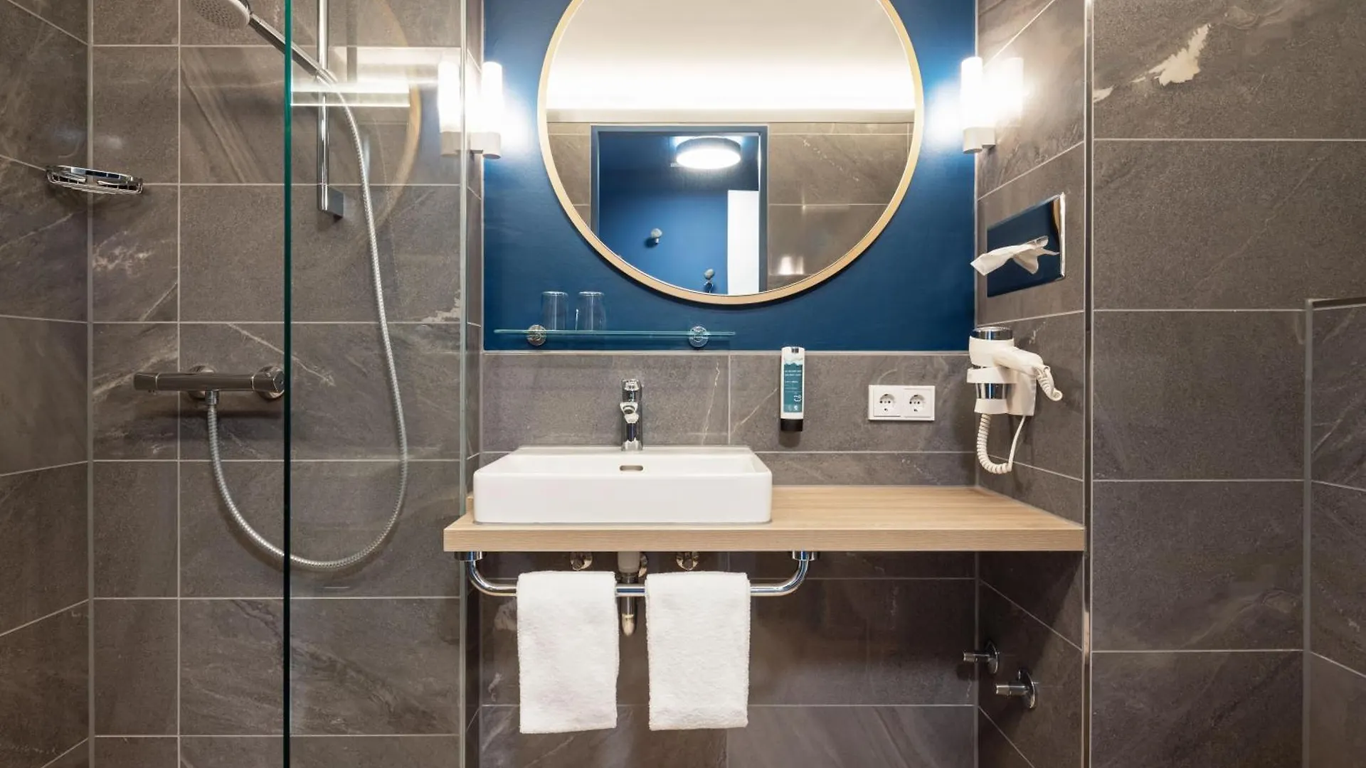 Hey Lou Hotel Noerdlingen