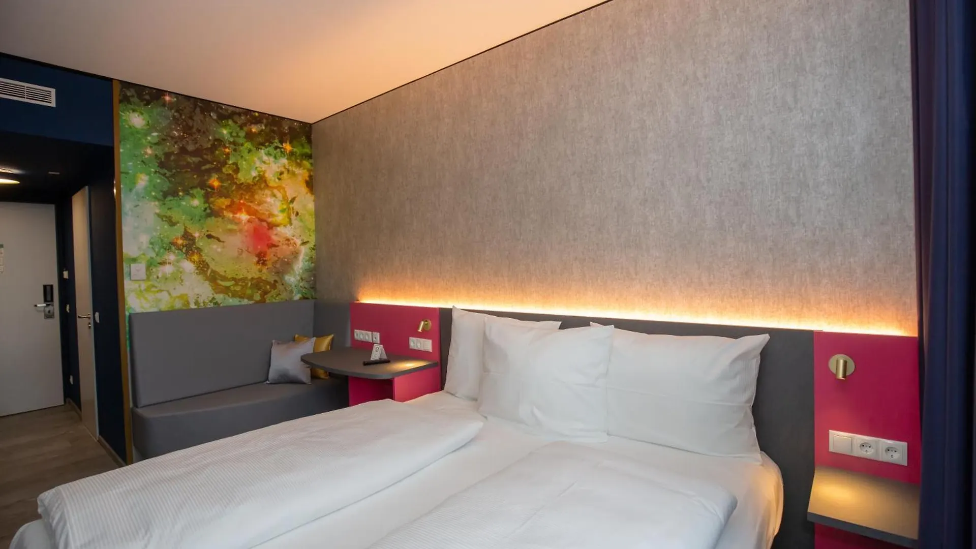 Hey Lou Hotel Noerdlingen
